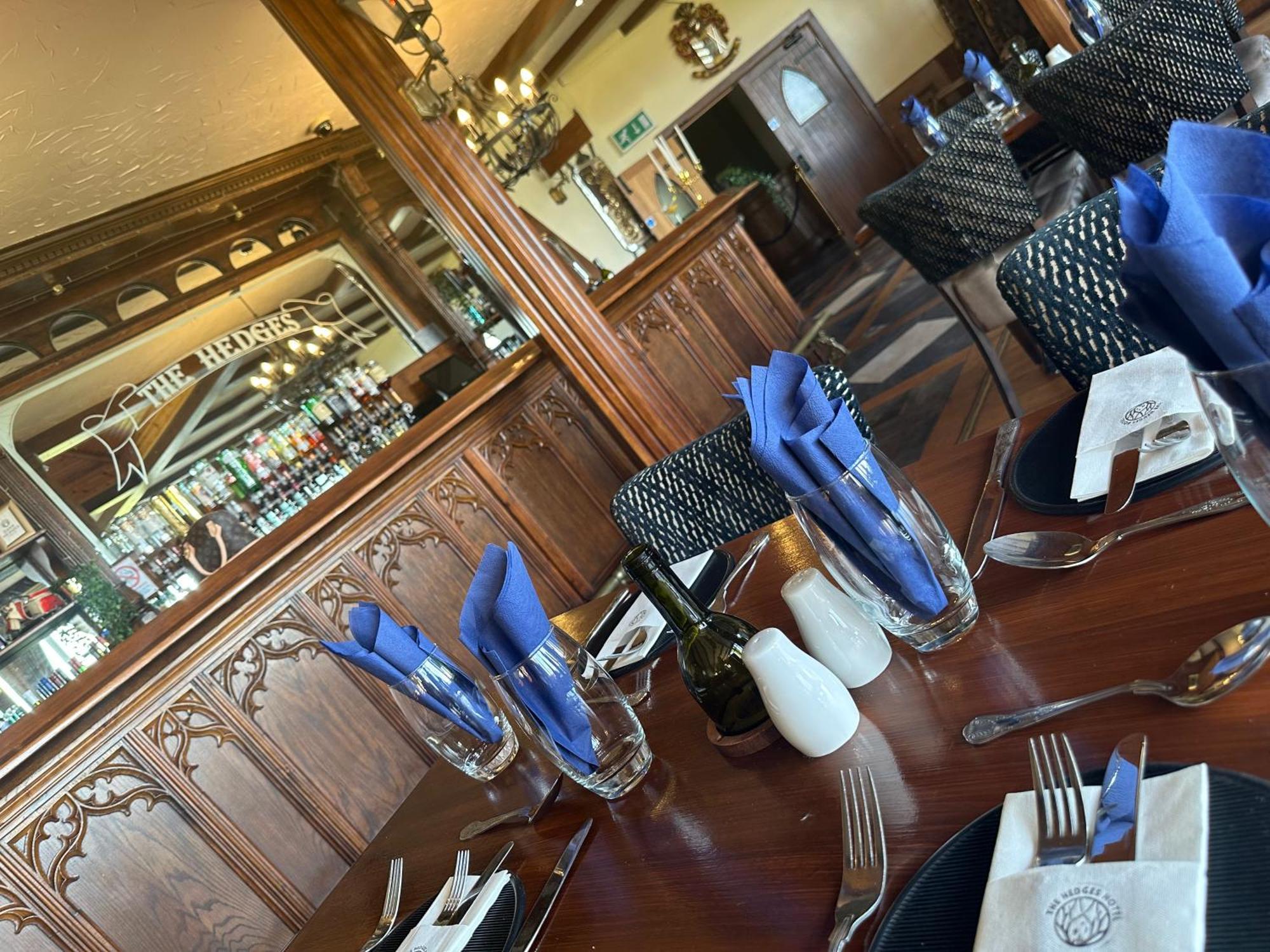 The Hedges Hotel Stranocum Ngoại thất bức ảnh